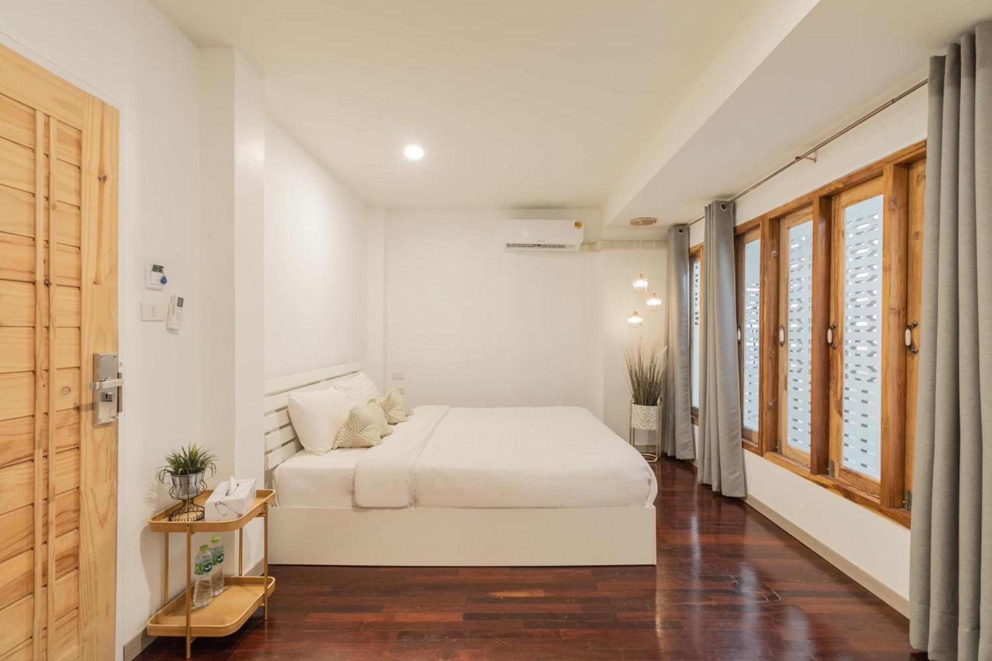 Sherva101 Home And Hostel Chiang Mai Quarto foto